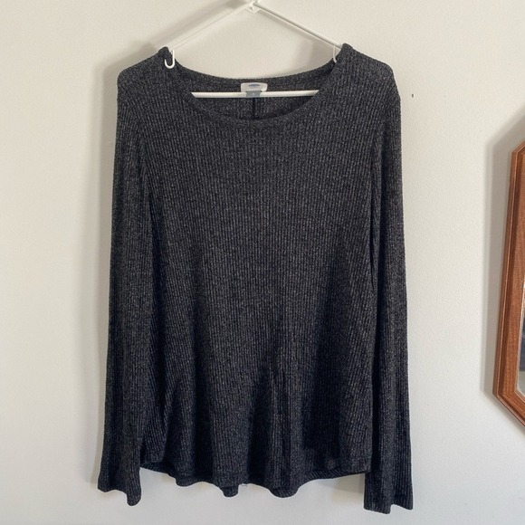 Old Navy Tops - Old Navy Womens XL Charcoal Gray‎ Ribbed Long Sleeve Crew Neck Marl Top